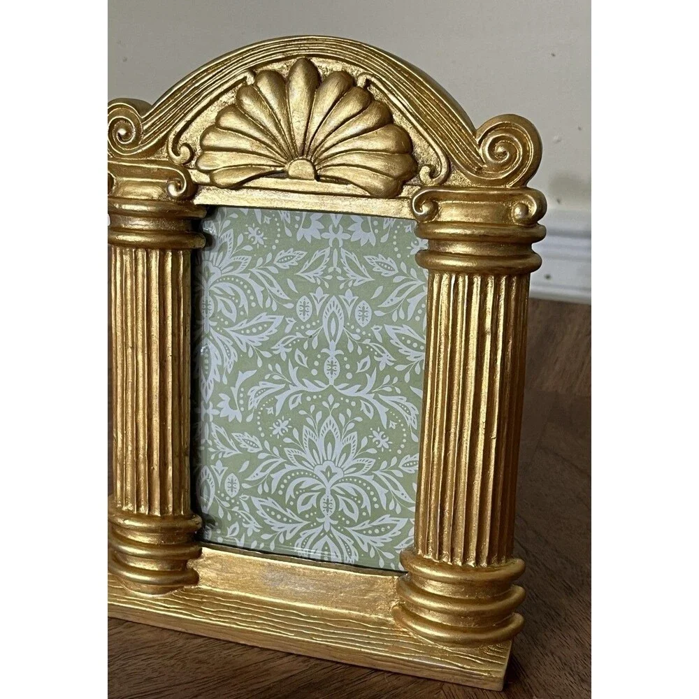VTG Easel Back Accent Frame Columns Ornate Gold Tone Resin 3.5x4.5in Regency